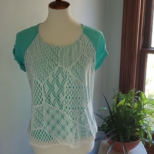 Ella moss Seafoam and lace top